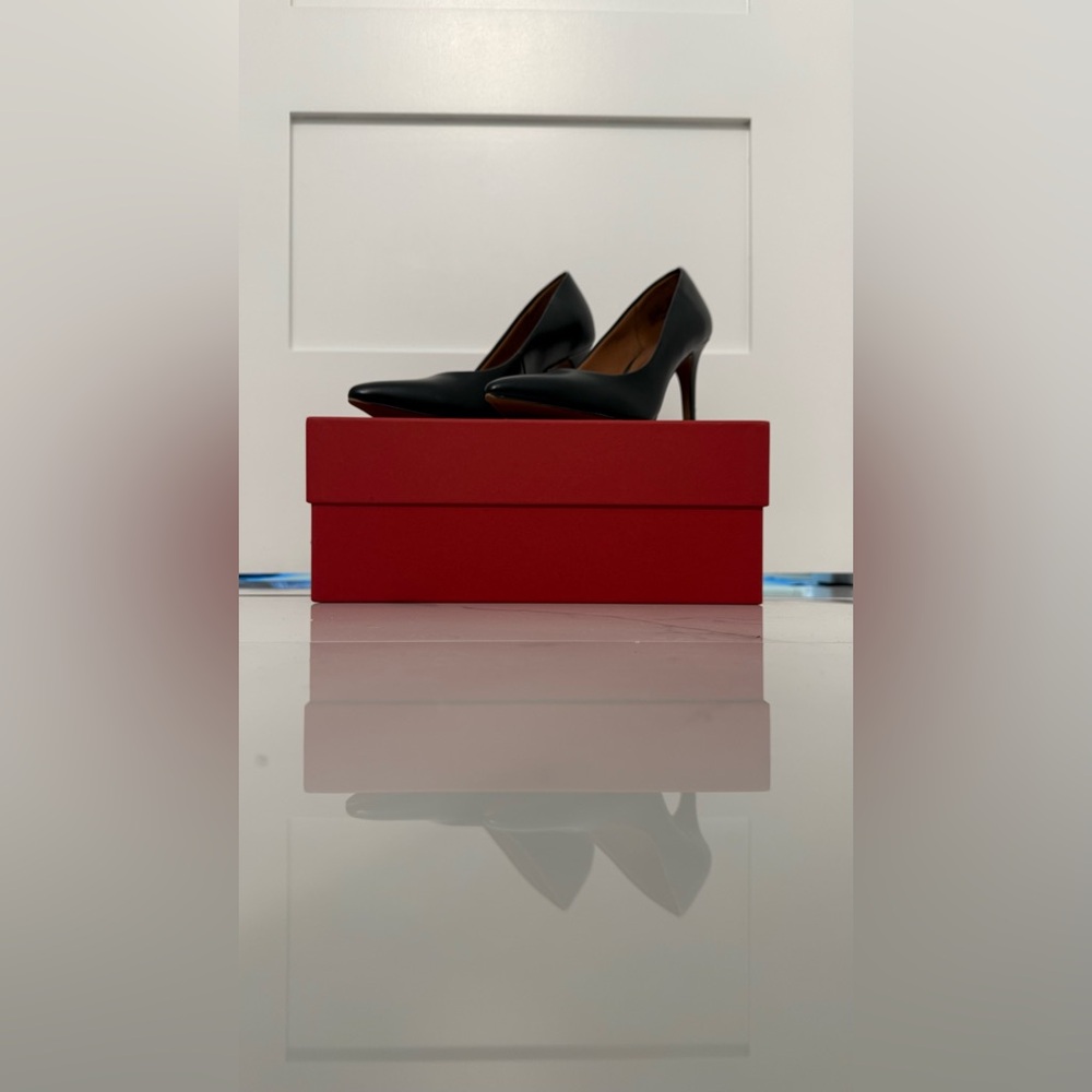 Christian Siriano Black Heels Sophisticated Style